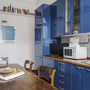 Hotel Piacenza, Mailand