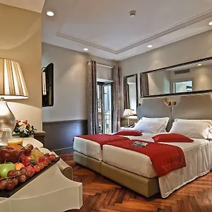 **** Otel Lunetta İtalya